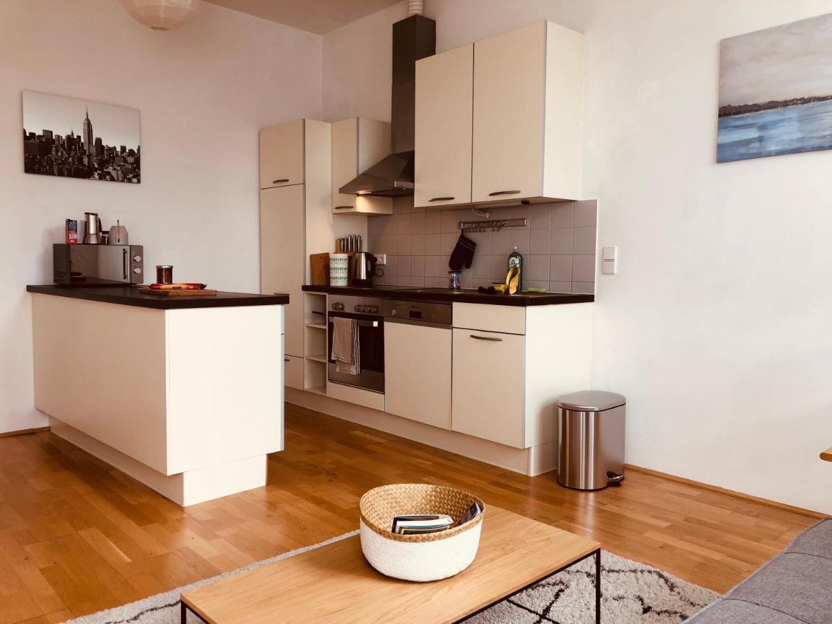 Helle 4 Zimmer Familien-Wohnung Mit Balkon! Schloss Schonbrunn In Gehdistanz Wien Eksteriør bilde