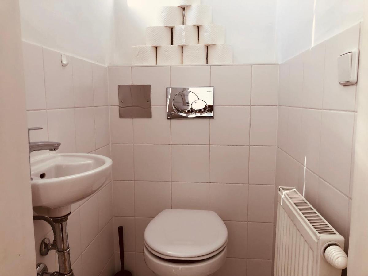 Helle 4 Zimmer Familien-Wohnung Mit Balkon! Schloss Schonbrunn In Gehdistanz Wien Eksteriør bilde