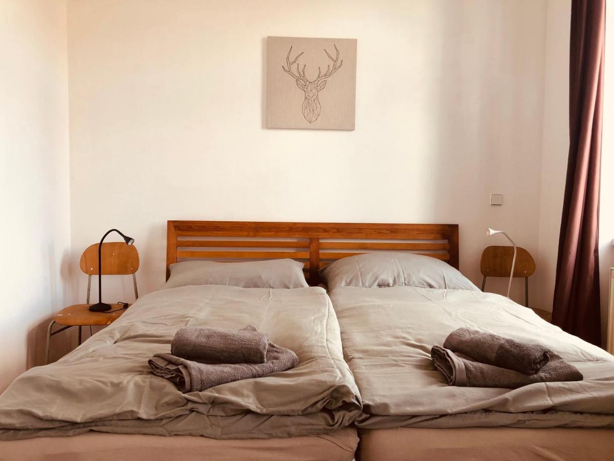 Helle 4 Zimmer Familien-Wohnung Mit Balkon! Schloss Schonbrunn In Gehdistanz Wien Eksteriør bilde